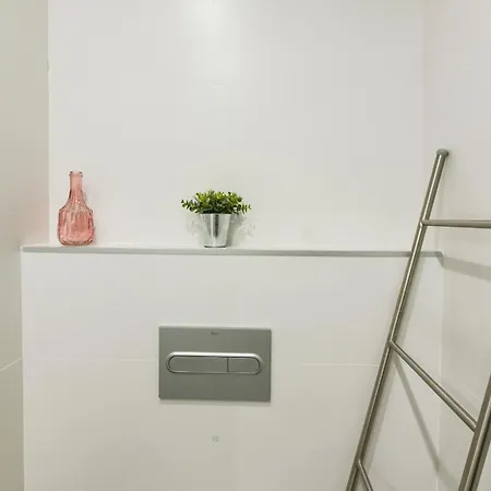 Apartamento Magnificent- 2bd 2bth- Center